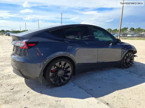 2022 Tesla Model Y VIN 7SAYGDEF9NF373813 фото 3