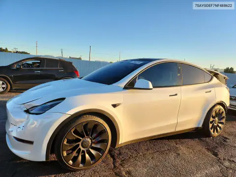 2022 Tesla Model Y VIN 7SAYGDEF7NF488622 фото 1