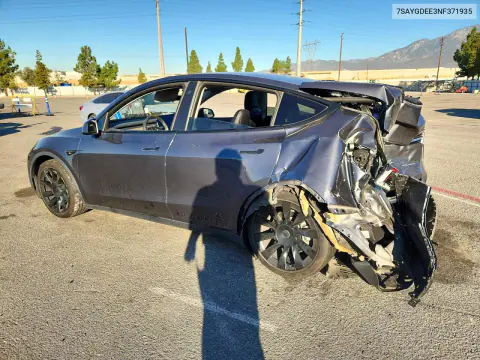 2022 Tesla Model Y VIN 7SAYGDEE3NF371935 фото 2