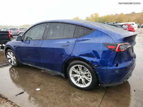 7SAYGDEE8NF323332 — 2022 Tesla Model Y, photo 2 from Copart, Side