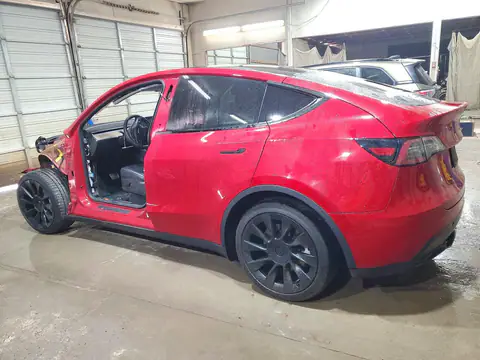 7SAYGAEE1NF364528 — 2022 Tesla Model Y, photo 2 from Copart, Side