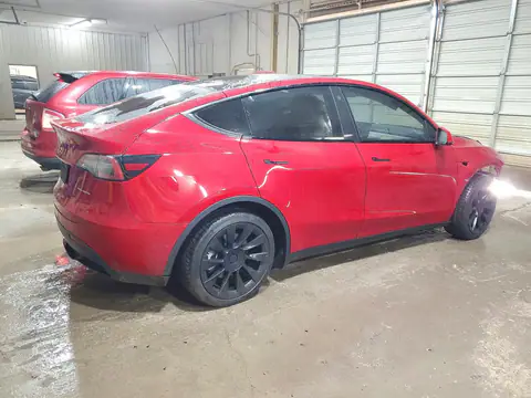 7SAYGAEE1NF364528 — 2022 Tesla Model Y, photo 3 from Copart, Side