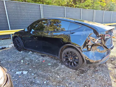 7SAYGAEE1NF433296 — 2022 Tesla Model Y, foto 2 de Copart, Parte trasera