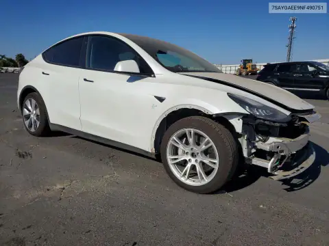 7SAYGAEE9NF490751 — 2022 Tesla Model Y, photo 4 from Copart, Front end