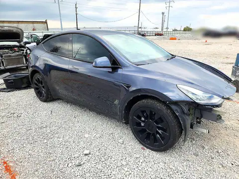 7SAYGDEE9NF421818 — 2022 Tesla Model Y, foto 4 de Copart, Parte delantera