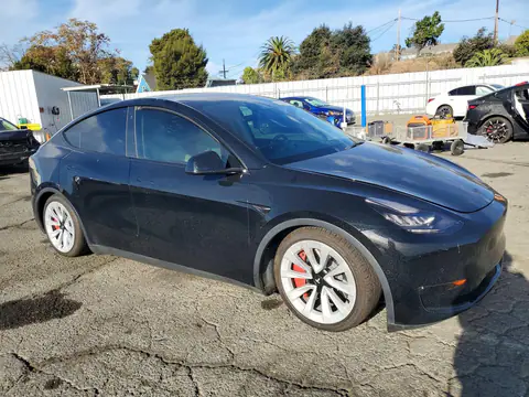 7SAYGAEEXNF429053 — 2022 Tesla Model Y, zdjęcie 4 z Copart, Uszkodzenia podwozia