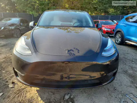 7SAYGDEF6NF510822 — 2022 Tesla Model Y, უკანა ნაწილი, ფოტოები შეკეთებამდე
