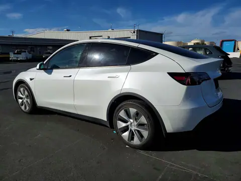 7SAYGDEE7NF443655 — 2022 Tesla Model Y, foto 2 de Copart 26.10.2026, Parte trasera