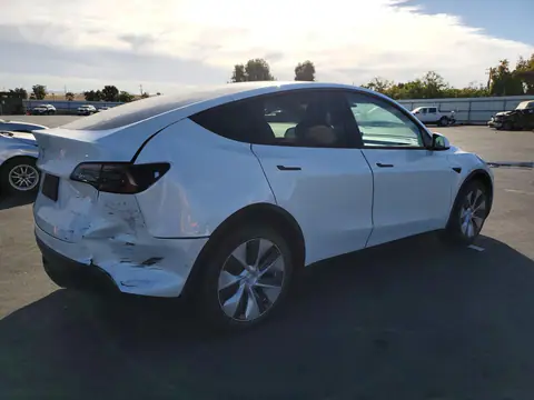 7SAYGDEE7NF443655 — 2022 Tesla Model Y, foto 3 de Copart 26.10.2026, Parte trasera