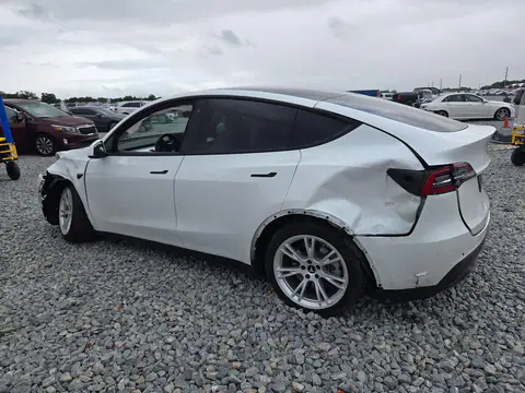 7SAYGDEE3NF506976 — 2022 Tesla Model Y, foto 2 de Copart, Parte delantera
