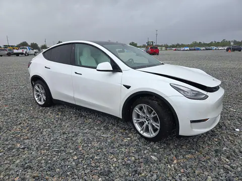 7SAYGDEE3NF506976 — 2022 Tesla Model Y, foto 4 de Copart, Parte delantera