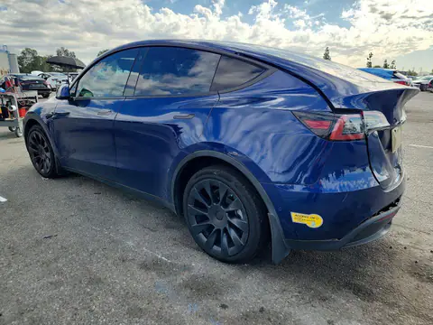 7SAYGDEE0NF348631 — 2022 Tesla Model Y, foto 2 de Copart 29.10.2026, Parte trasera