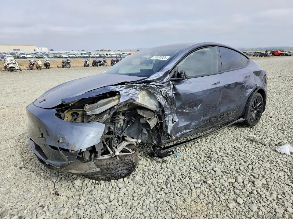 7SAYGDEE6PF791983 Tesla Model Y 2023 — пошкодження Передня частина, фото до ремонту