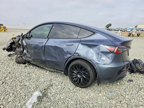 7SAYGDEE6PF791983 — 2023 Tesla Model Y, фото 2 з Copart 19.10.2026, Передня частина