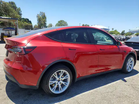 7SAYGDEE9PA027381 — 2023 Tesla Model Y, фото 3 с аукциона Copart 29.09.2026, Передняя часть