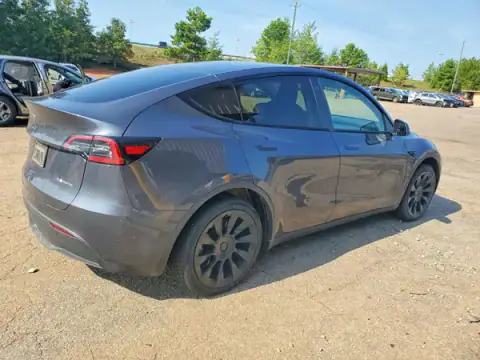 7SAYGDEE2PA027741 — 2023 Tesla Model Y, foto 3 de Copart 29.09.2026, Lateral
