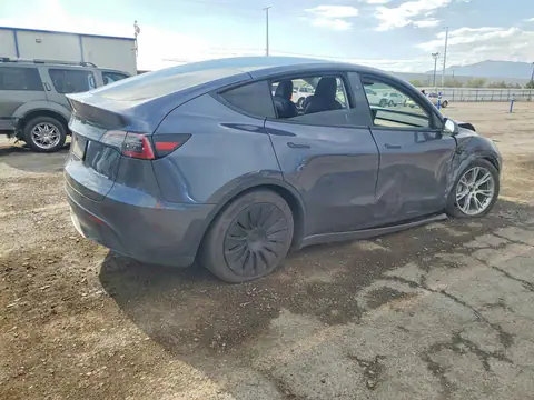 7SAYGDEE7PF929238 — 2023 Tesla Model Y, фото 3 с аукциона Copart 29.09.2026, Боковая часть