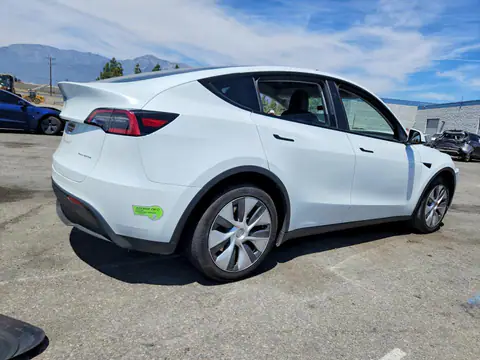 7SAYGDEE9PA141235 — 2023 Tesla Model Y, фото 3 з Copart 15.10.2026, Передня частина