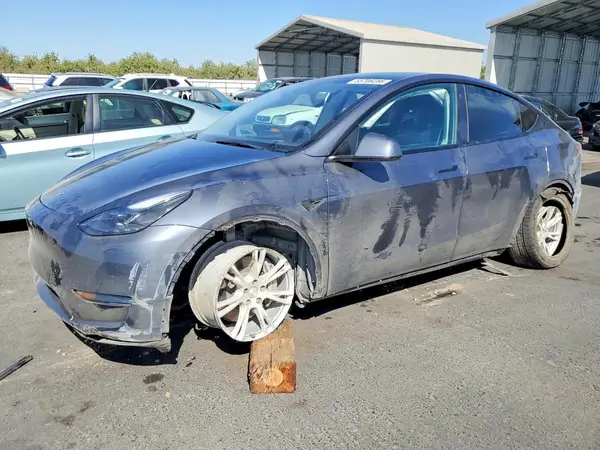 7SAYGDEE5PF634865 Tesla Model Y 2023 — повреждение Передняя часть, фото до ремонта