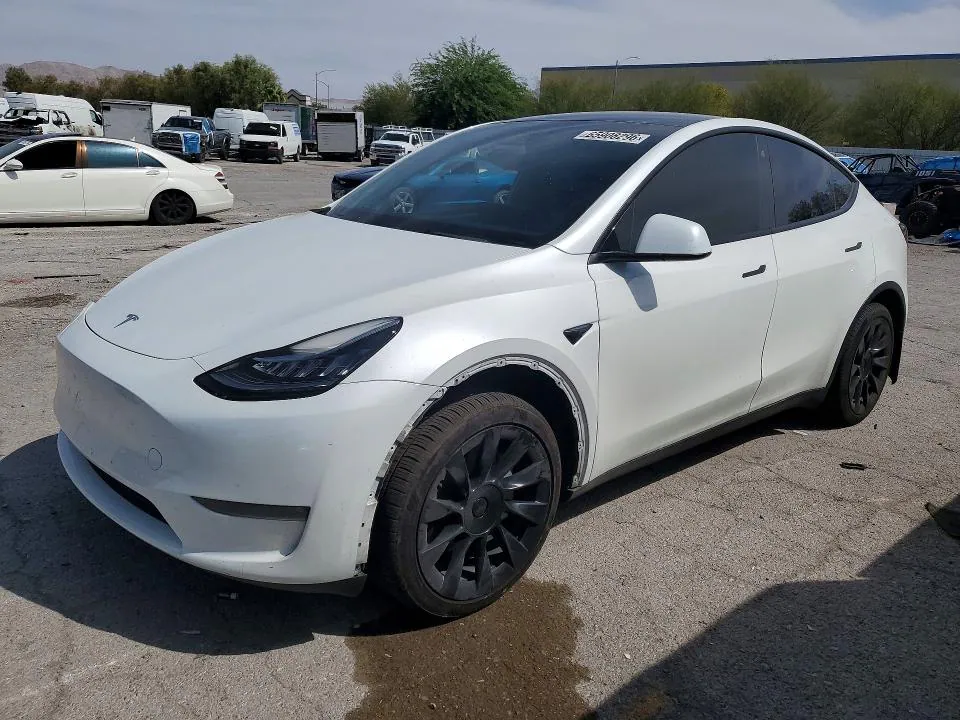 2023 Tesla Model Y VIN 7SAYGDEE1PA099479 фото 1