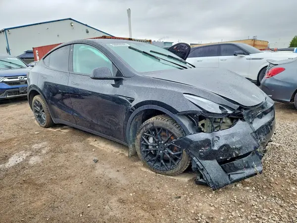 LRWYGDEE5PC162450 — 2023 Tesla Model Y, ფოტო 4, Copart 01.10.2026, წინა ნაწილი