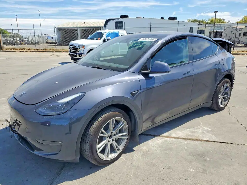 7SAYGAEE0PF738551 Tesla Model Y 2023 — повреждение Задняя часть, фото до ремонта