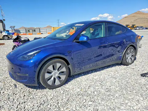7SAYGAEE2PF945068 — 2023 Tesla Model Y, Lateral (Side), fotos antes de reparar