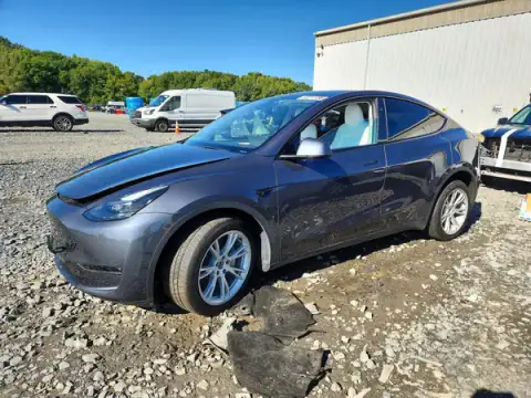 7SAYGDEE5PF872568 Tesla Model Y 2023 — Side damage, before-repair photo