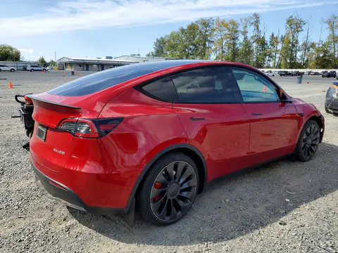 2023 Tesla Model Y VIN 7SAYGDEF7PF683123 фото 3