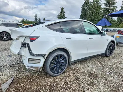 7SAYGAEE0PF622153 — 2023 Tesla Model Y, photo 3 from Copart 20.10.2026, Rear end