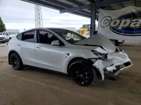 7SAYGDEE7PF792429 — 2023 Tesla Model Y, foto 4 de Copart 27.10.2026, Parte delantera