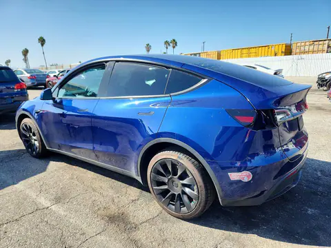 2023 Tesla Model Y VIN 7SAYGDEE7PA029730 фото 2
