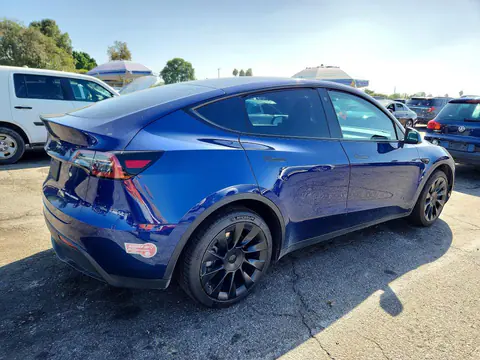 2023 Tesla Model Y VIN 7SAYGDEE7PA029730 фото 3