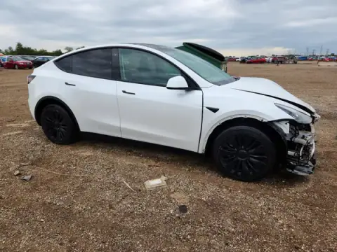 7SAYGDEE5PF693124 — 2023 Tesla Model Y, фото 4 з Copart, Передня частина