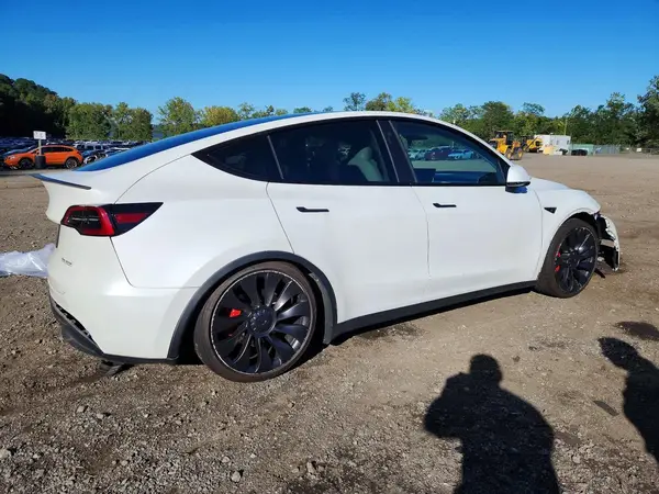 7SAYGDEF3PF773899 — 2023 Tesla Model Y, photo 3 from Copart, Front end