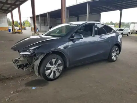 7SAYGDEE2PF832514 — 2023 Tesla Model Y, წინა ნაწილი (Front End), ფოტოები შეკეთებამდე