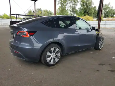 7SAYGDEE2PF832514 — 2023 Tesla Model Y, photo 3 from Copart, Front end