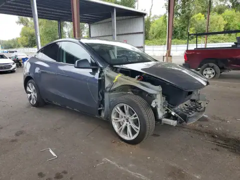 7SAYGDEE2PF832514 — 2023 Tesla Model Y, photo 4 from Copart, Front end