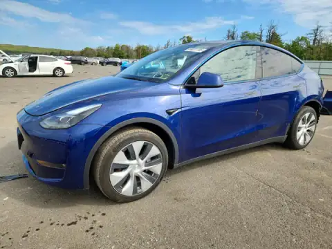 7SAYGAEE0PF977808 Tesla Model Y 2023 — Rear end damage, before-repair photo