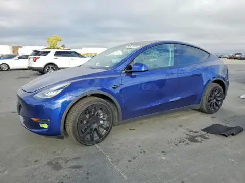 7SAYGAEE9PF583319 Tesla Model Y 2023 — повреждение ЗАДНЯЯ ЧАСТЬ, фото до ремонта