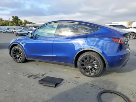 7SAYGAEE9PF583319 — 2023 Tesla Model Y, zdjęcie 2 z Copart, Tył