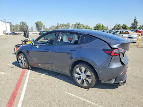 7SAYGDEE0PF637835 — 2023 Tesla Model Y, фото 2 с аукциона Copart 29.09.2026, Задняя часть