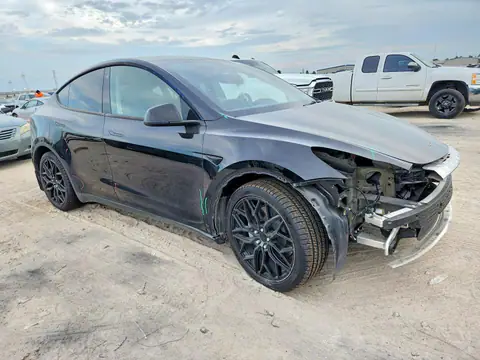 2023 TESLA MODEL Y VIN 7SAYGDEE5PA051807 фото 4