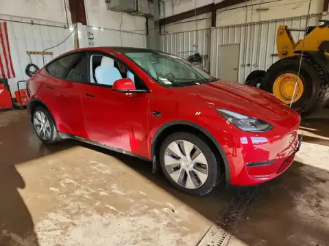 7SAYGDEE2PF780222 — 2023 Tesla Model Y, photo 4 from Copart 28.09.2026, Rejected repair