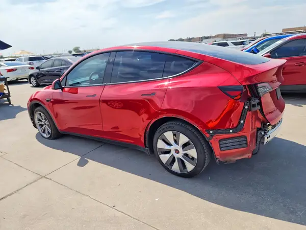 7SAYGDEE2PA137804 — 2023 Tesla Model Y, фото 2 с аукциона Copart, Задняя часть