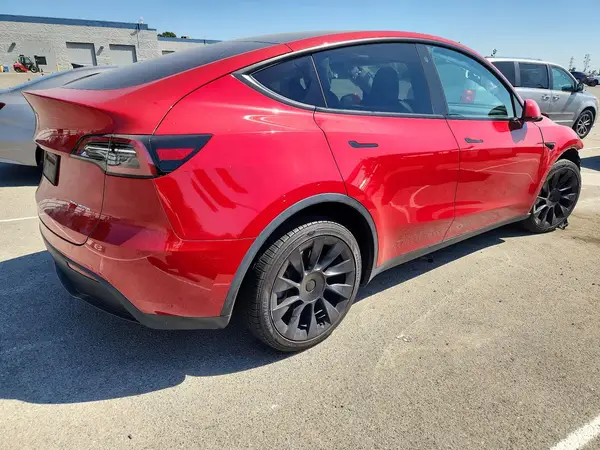 7SAYGDEE9PA076340 — 2023 Tesla Model Y, фото 3 з Copart, Передня частина