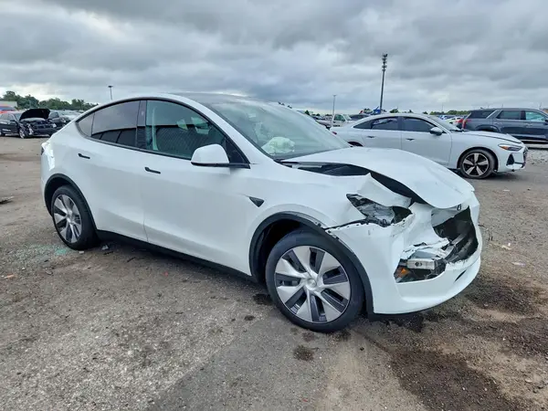 7SAYGDEE3PA210260 — 2023 Tesla Model Y, photo 4 from Copart, Front end