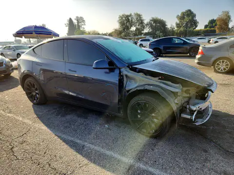 7SAYGDEE6PF871283 — 2023 Tesla Model Y, ფოტო 4, Copart 27.10.2026, წინა ნაწილი