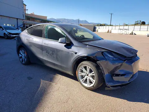 2023 TESLA MODEL Y VIN 7SAYGDEE7PF839765 фото 4