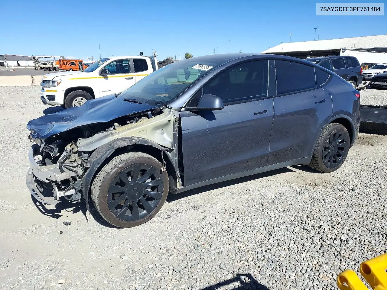 2023 Tesla Model Y VIN 7SAYGDEE3PF761484 фото 1